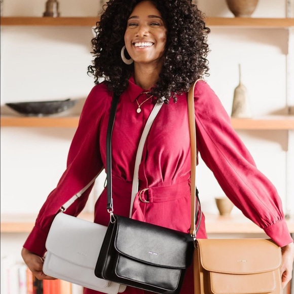 Zoe Crossbody Bag - Picture 5 of 11